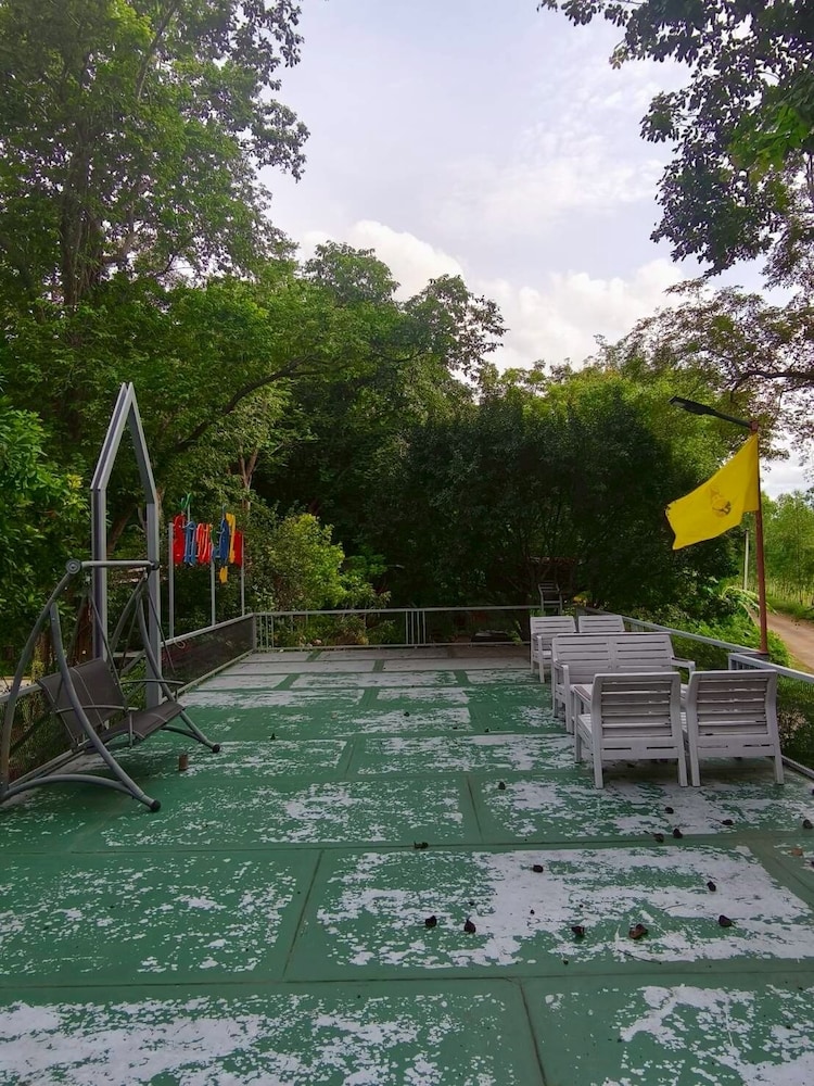 Phawaeng Resort