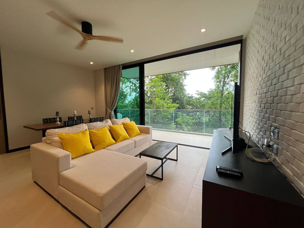 Intercontinental Khao Yai Residence - 100 SQM 2 Bedrooms and 2 Bathrooms