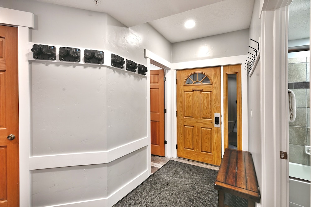 Park City Ski Resort - Town Pointe Condos