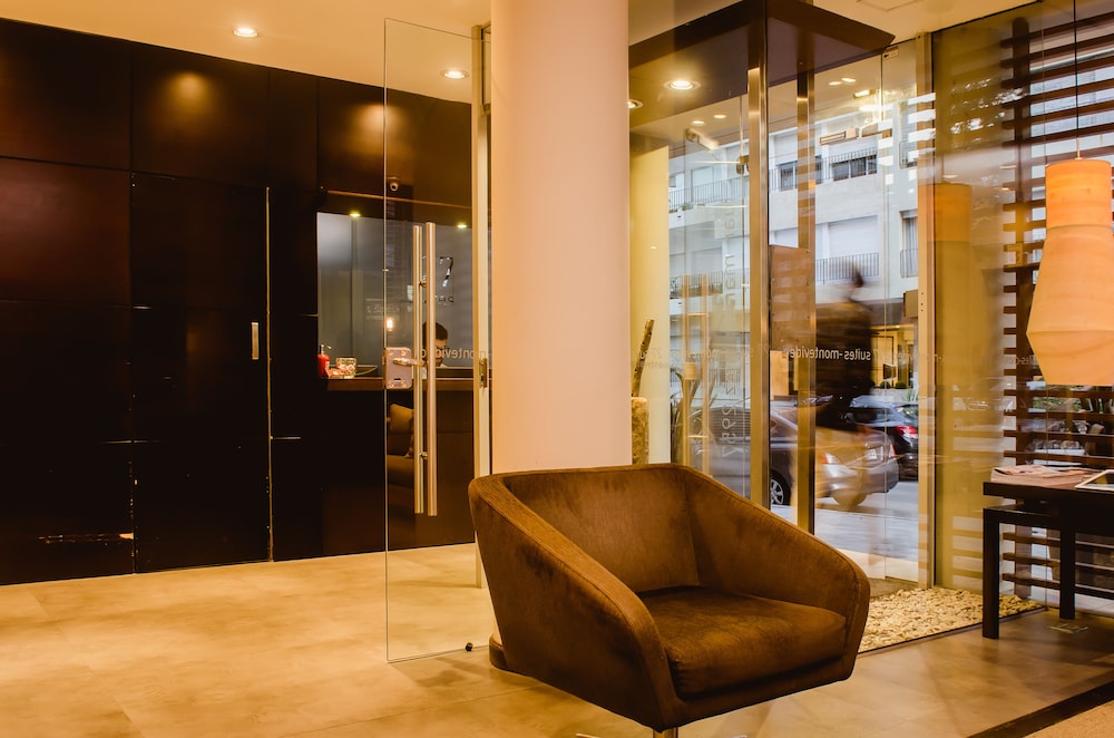 27 Suites Apart Hotel