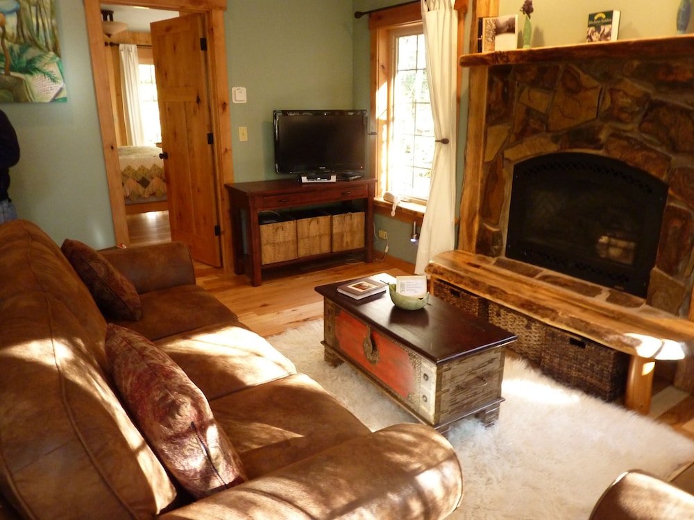 Copper Creek Inn at Mt Rainier