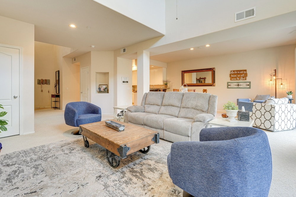 1 Mi to Golf: Lake-view Condo w/ Pool in Chandler!
