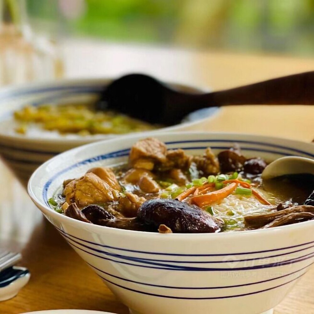 Chunqiu Banshan Leisure Resort