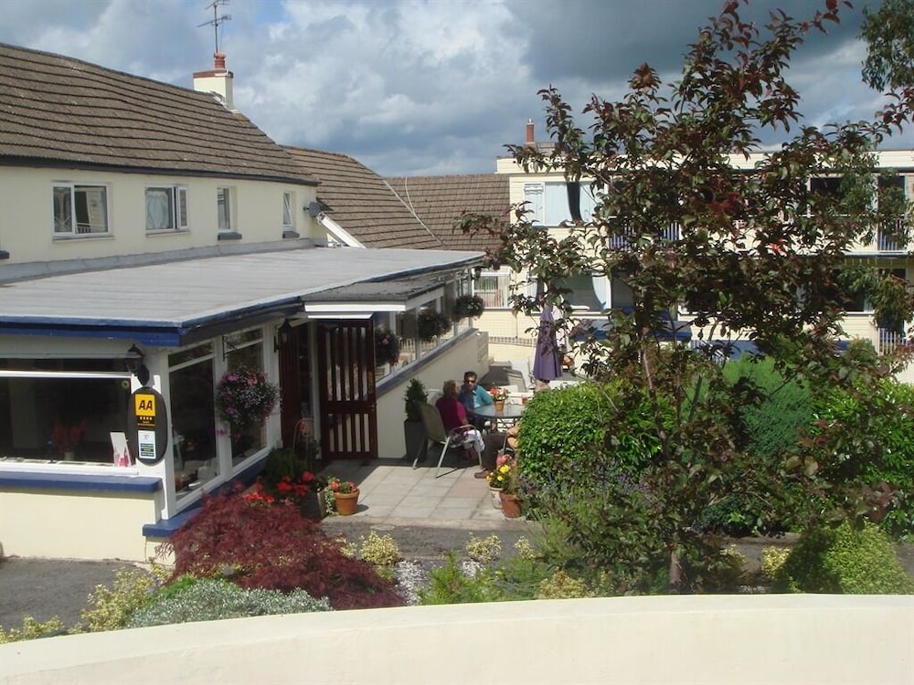 Photo 16
