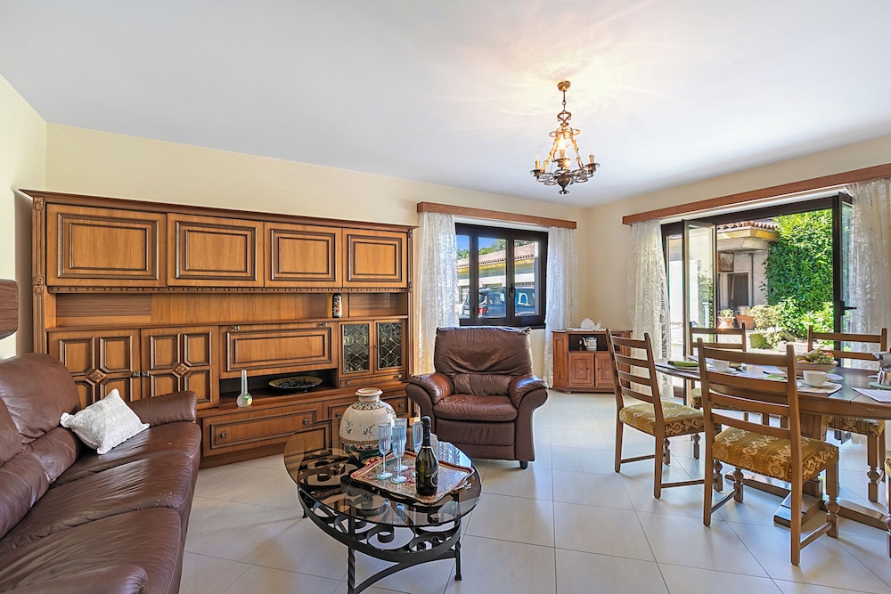 Casa Ana - Losone Center