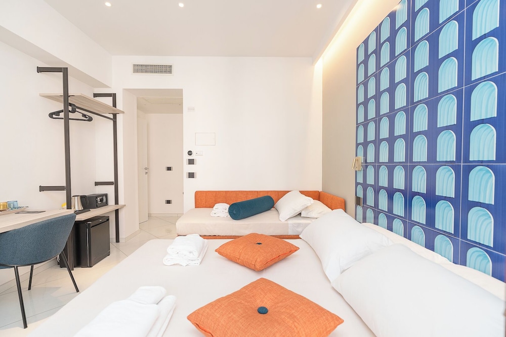 Maiori Suites