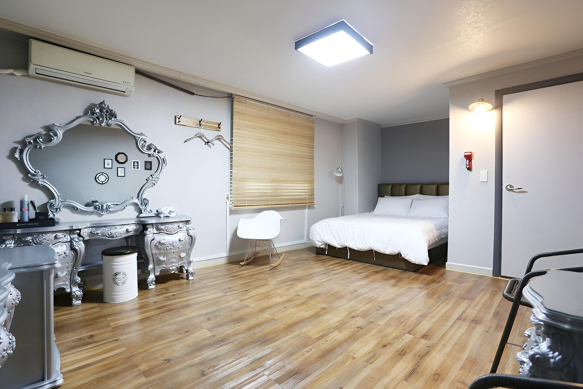 Wonju Dream Park Motel view 4