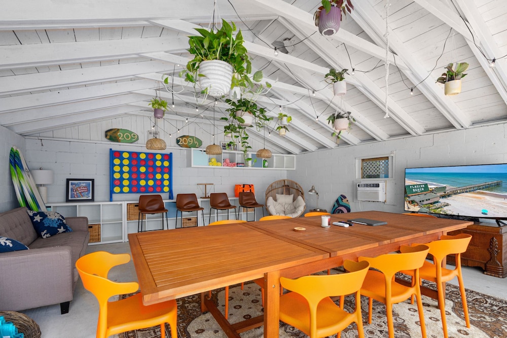 The CrabTrap at Flagler Beach by Distinctive Beach Rentals