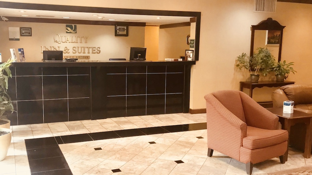 Statesboro Vacations - Quality Inn  Suites Conference Center Statesboro Historic District - Property Image 59