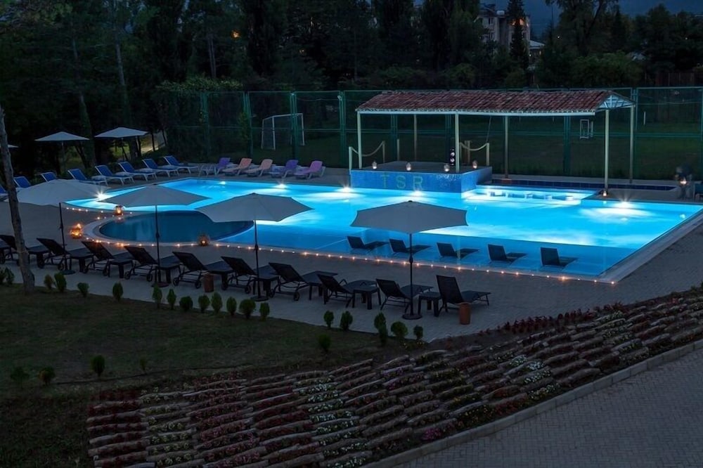 Legends Tskaltubo Spa Resort 10