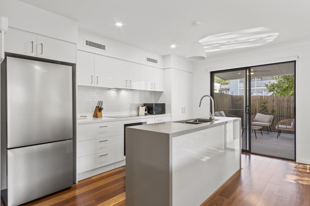 Family Retreat With Garage and Outdoor BBQ