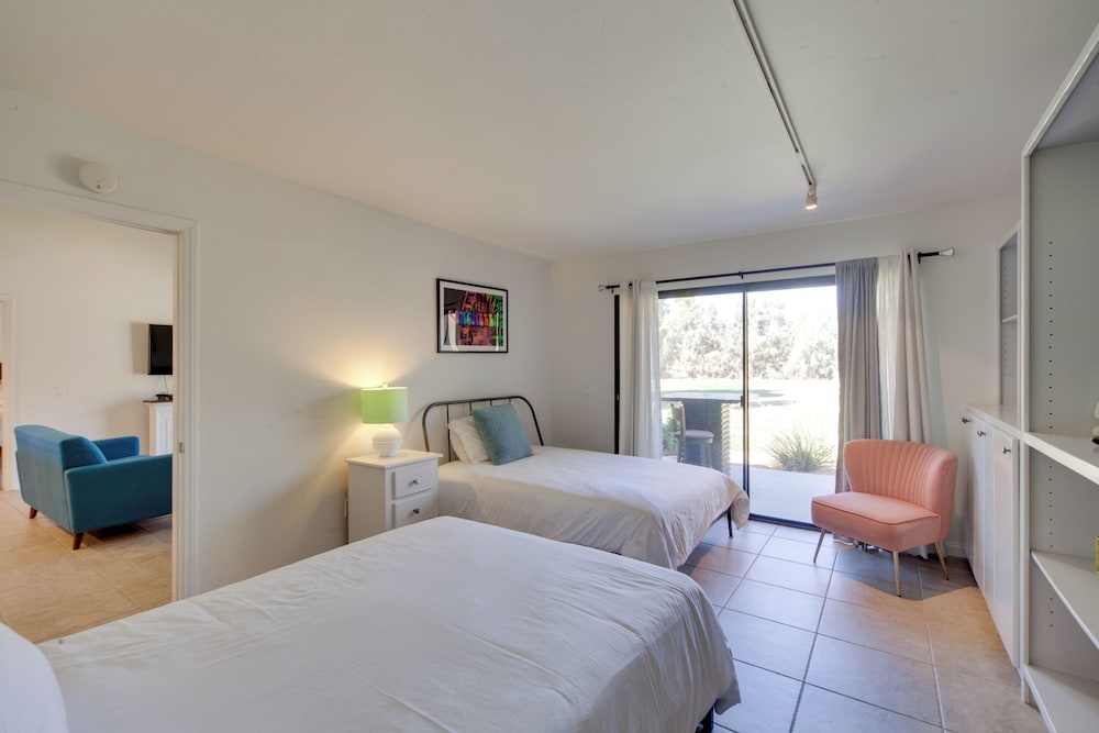 Pet-friendly Stay w/ Patio in Palm Desert Resort!