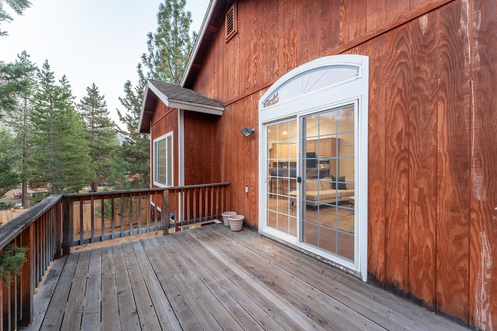 Blitzen by Avantstay Pet-friendly Tahoe Retreat