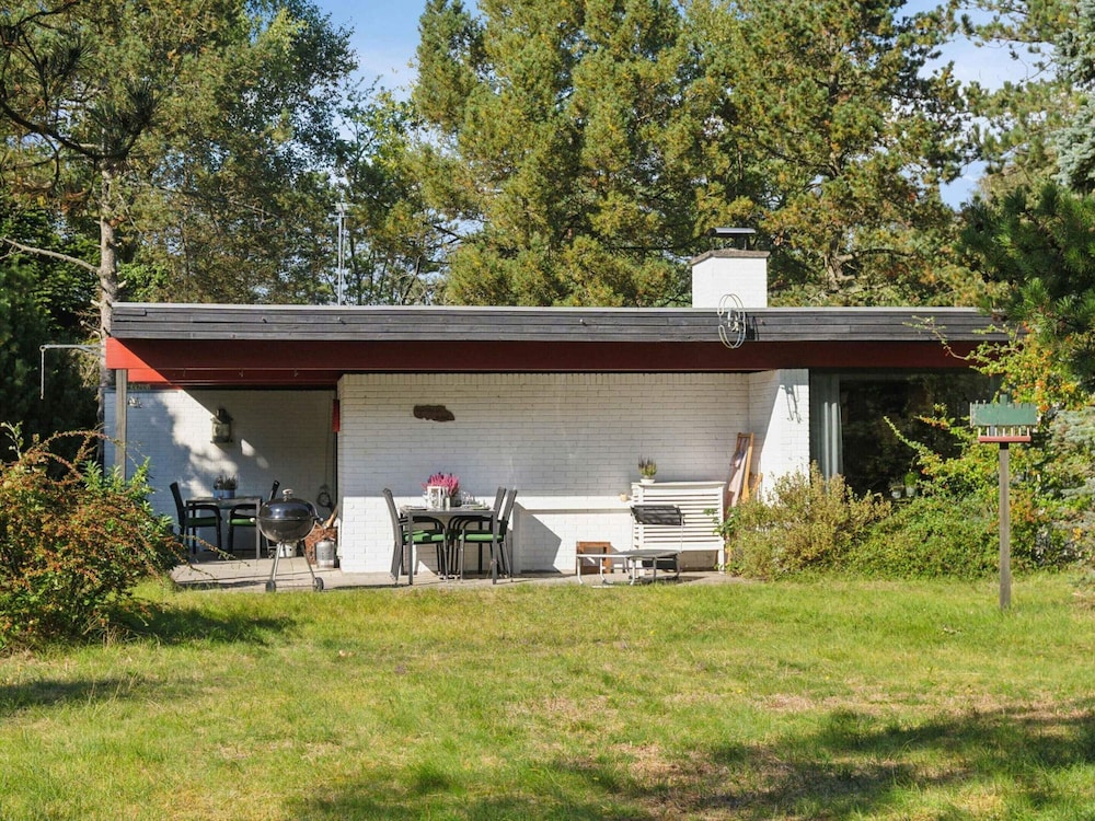 4 Star Holiday Home in Hojby