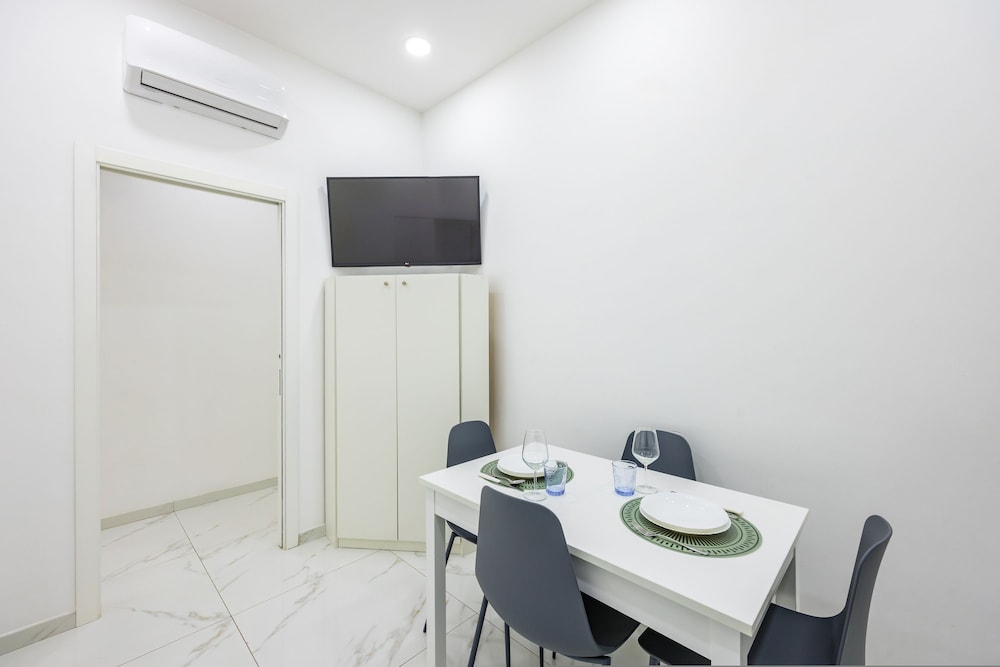 Marcellino Comfort House by Napoliapartments
