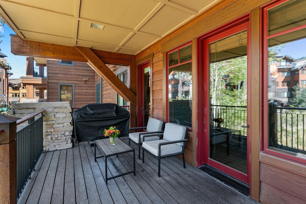 Shooting Star Lodge at Deer Valley Resort - Two Bedroom Residence #204 2 Condo