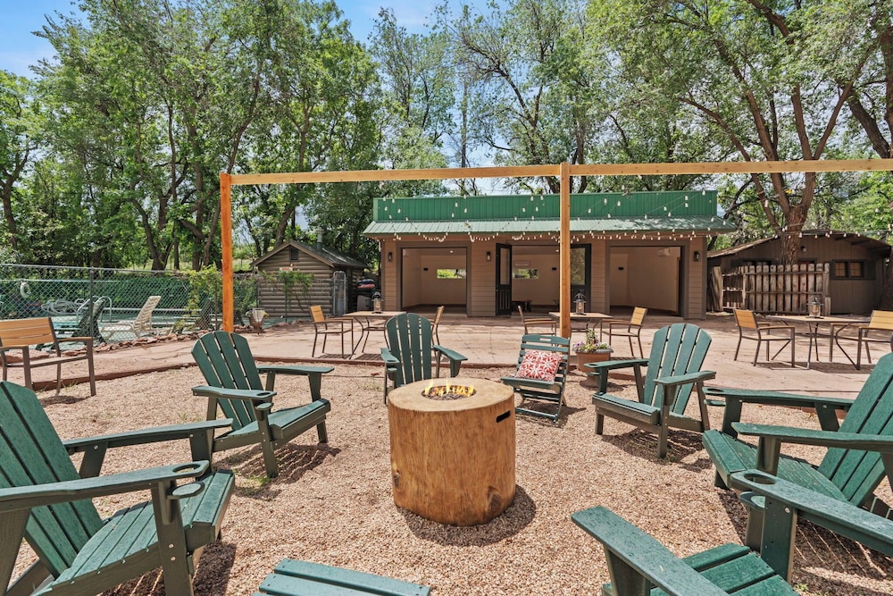 Timber Lodge Cabin 20