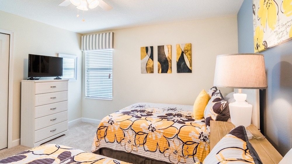 Championsgate Resort 8 Bedroom Private Pool Home with Game Room 8 Home