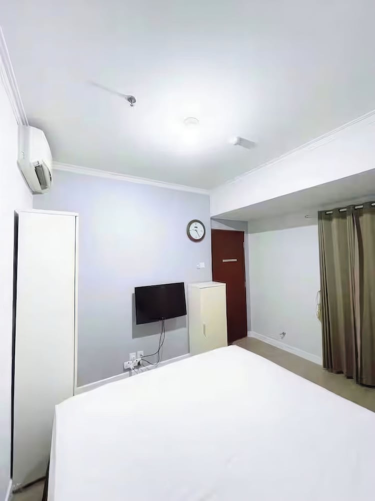Platinum Royal Mediterania West Jakarta