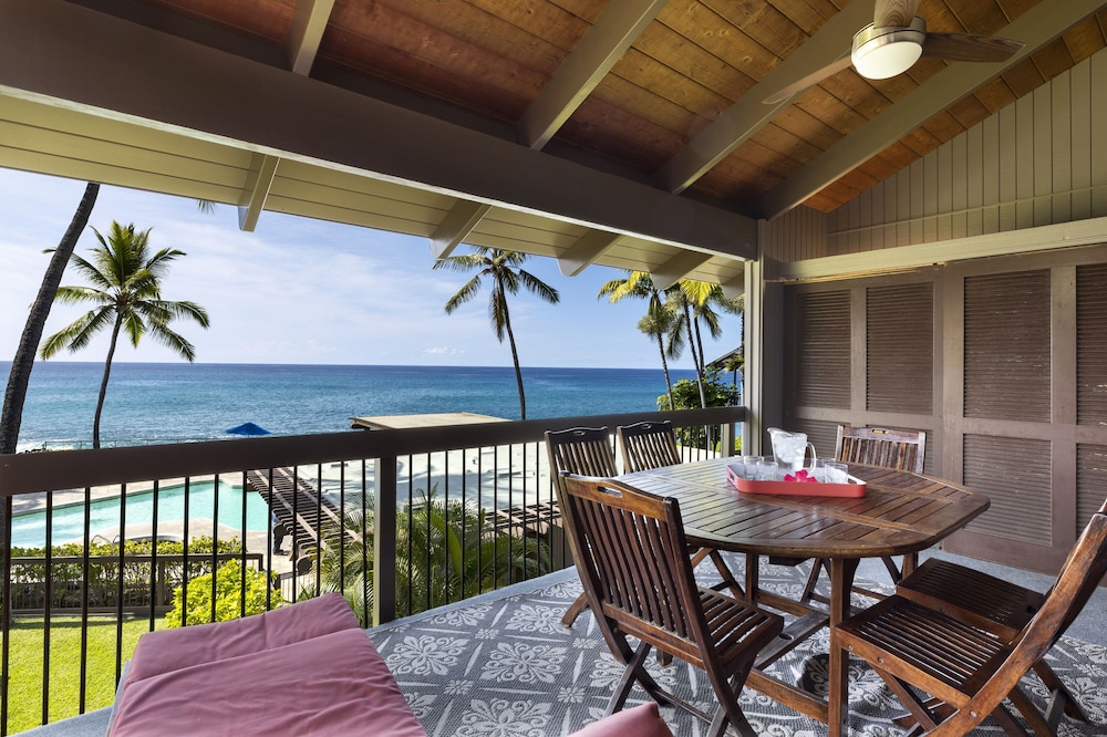 Konaloa Unimpeded Views of the Ocean