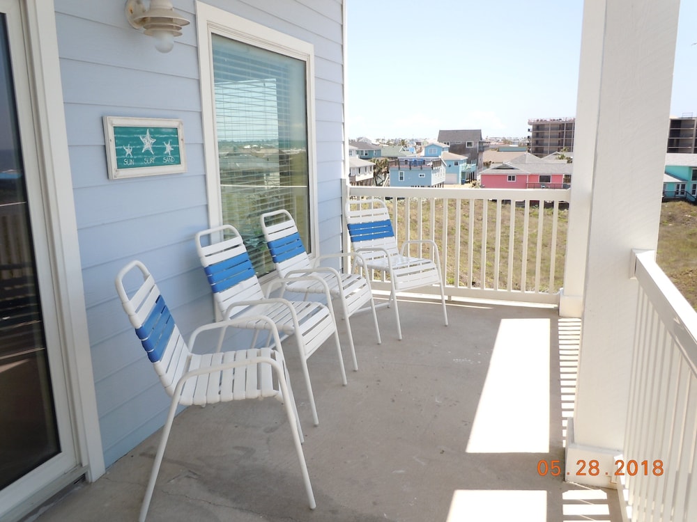 Beachgate Condo Suites And Hotel 331+332 4 Bedroom Condo