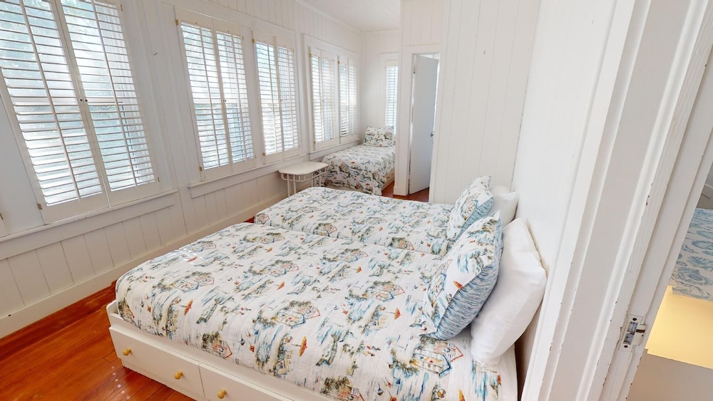 9 Shirley Road by Tybee Vacation Rentals