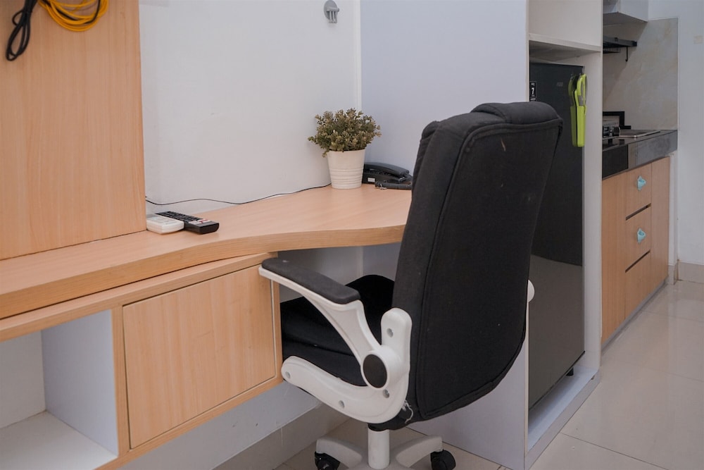 Warm And Cozy Studio Apartment At Serpong Garden
