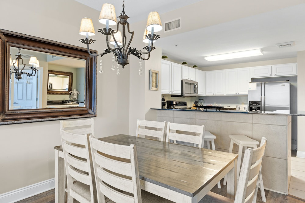 Calypso Beach Resort by Panhandle Getaways