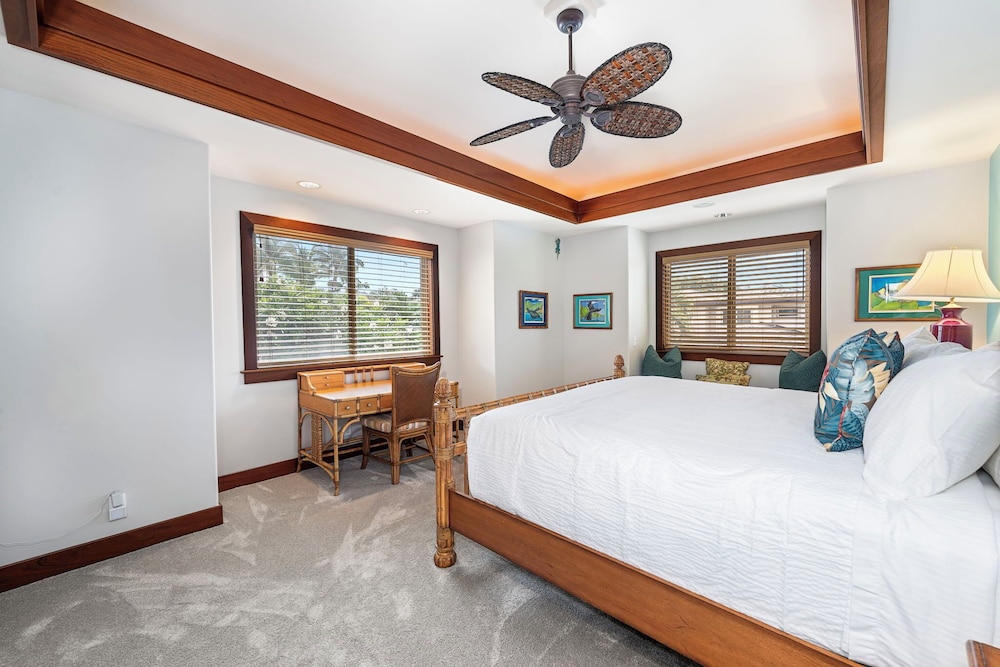 Close to Beaches & Restaurants - Spacious Townhome - Concierge Incl- Vrkcv