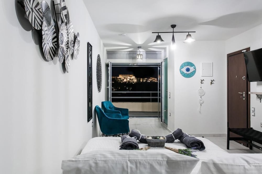 Acropolis view sky suite photo 2