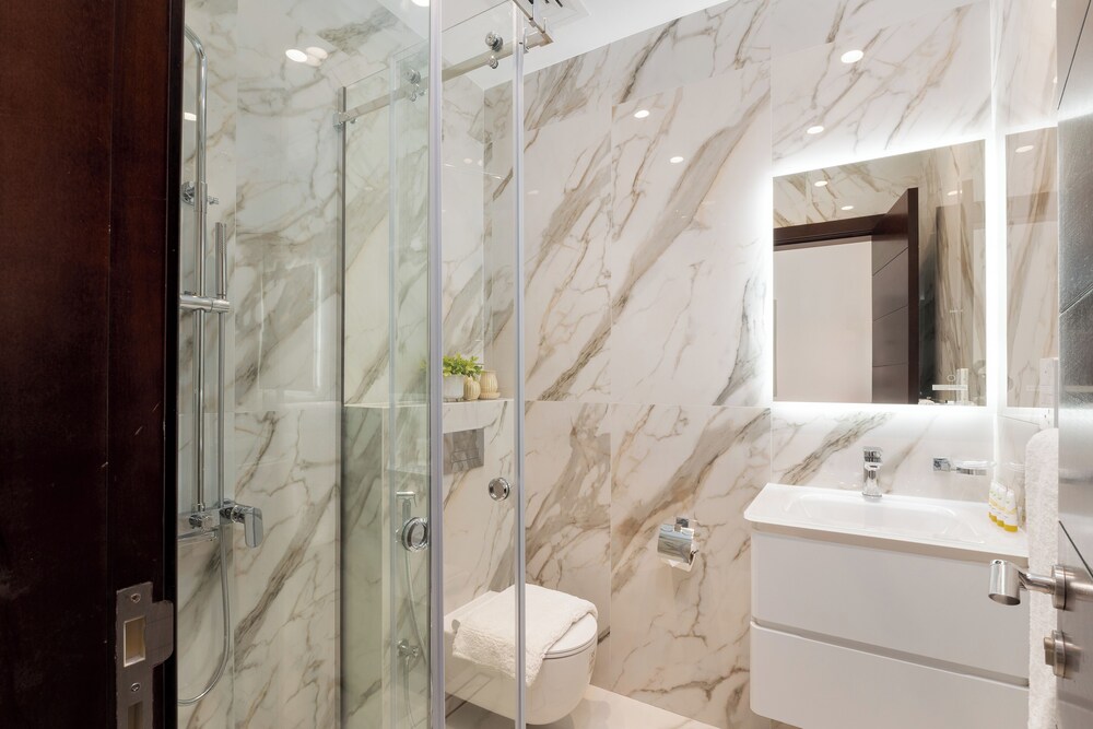 Tiara Residences - Mint Stay