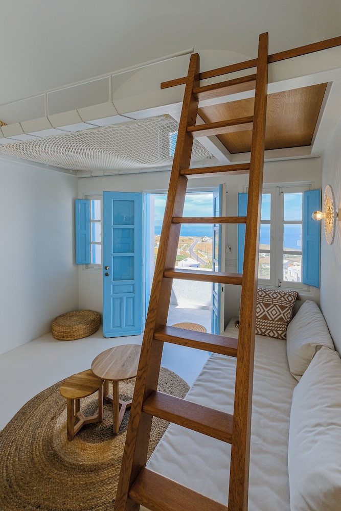 SunSea Living Suites