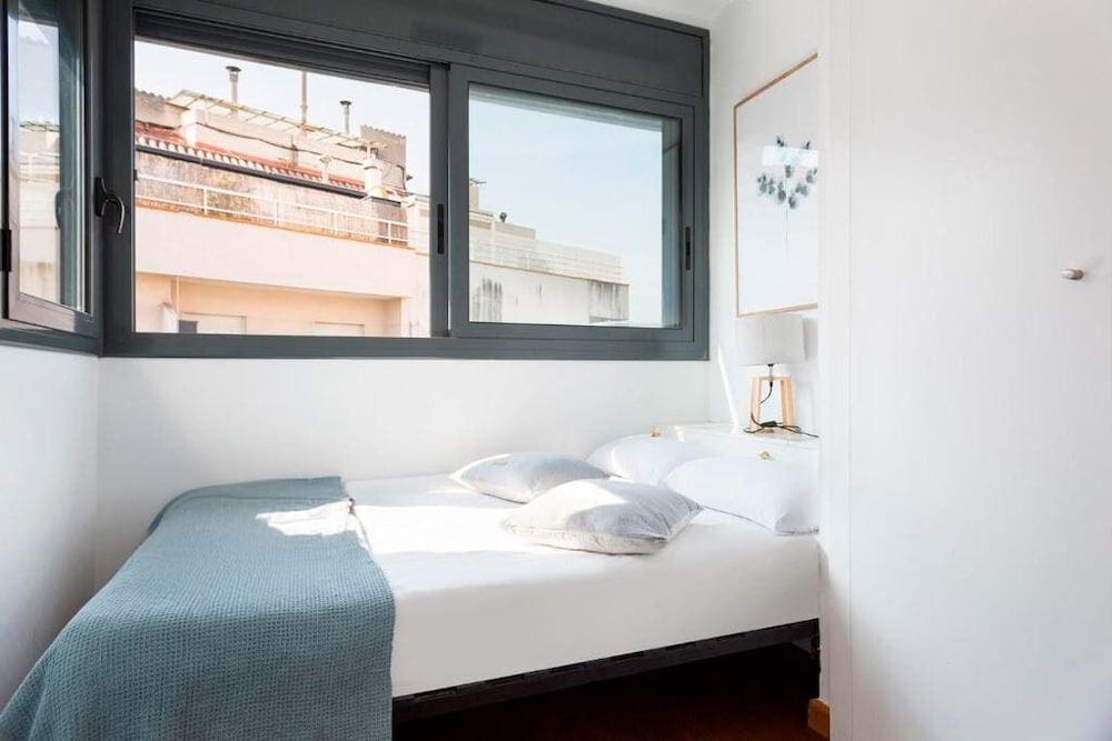 Les Corts Apartments By Olala Homes