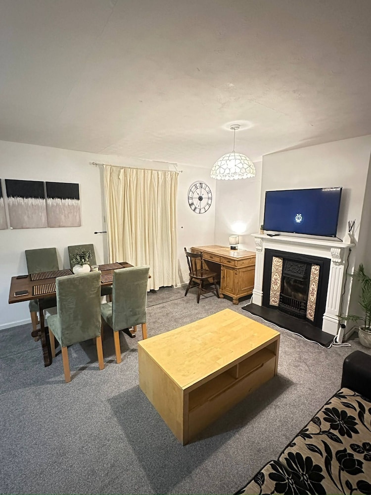 Stylish & Bright 3BR in Headington, Oxford Area