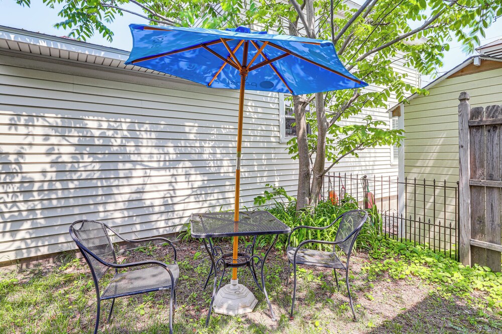 Walk to Pier & Ocean: Apt in Old Orchard Beach!