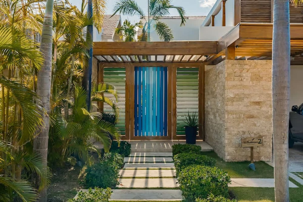 Dreamy 4BR Villa in Cap Cana s Marina