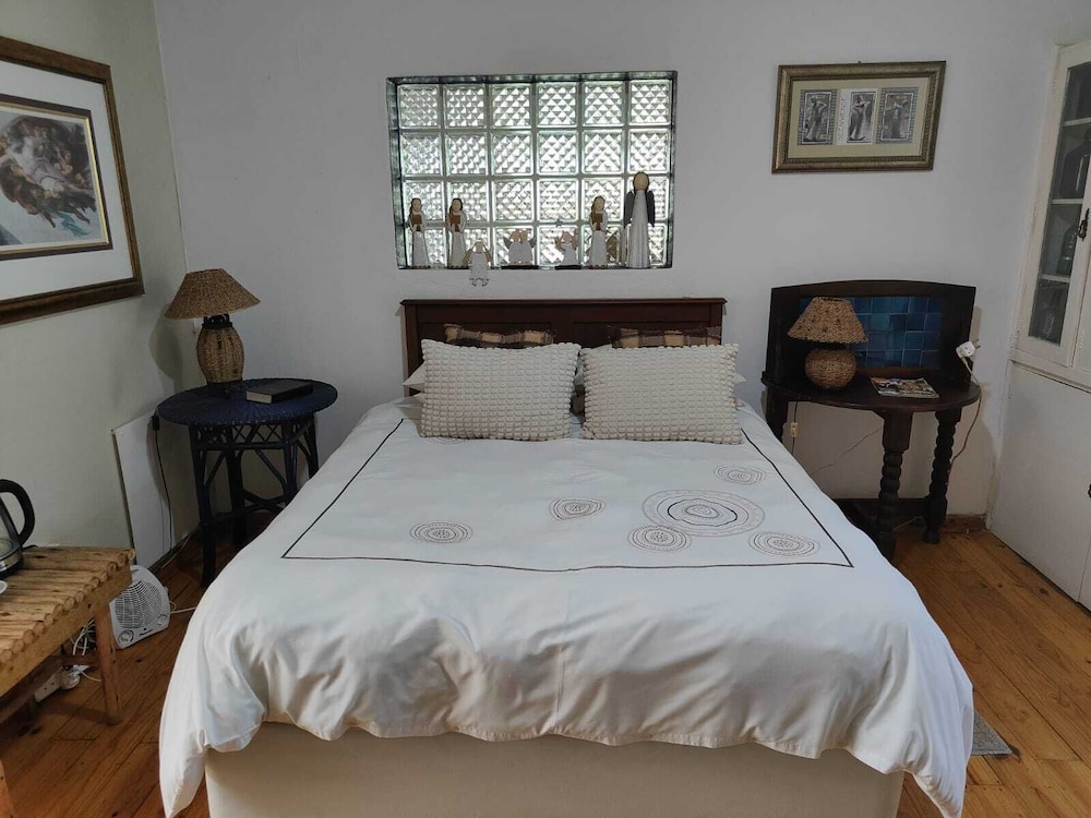 Garden of Eden Cottages and Guest House