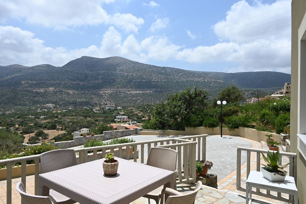 Blue View Villas