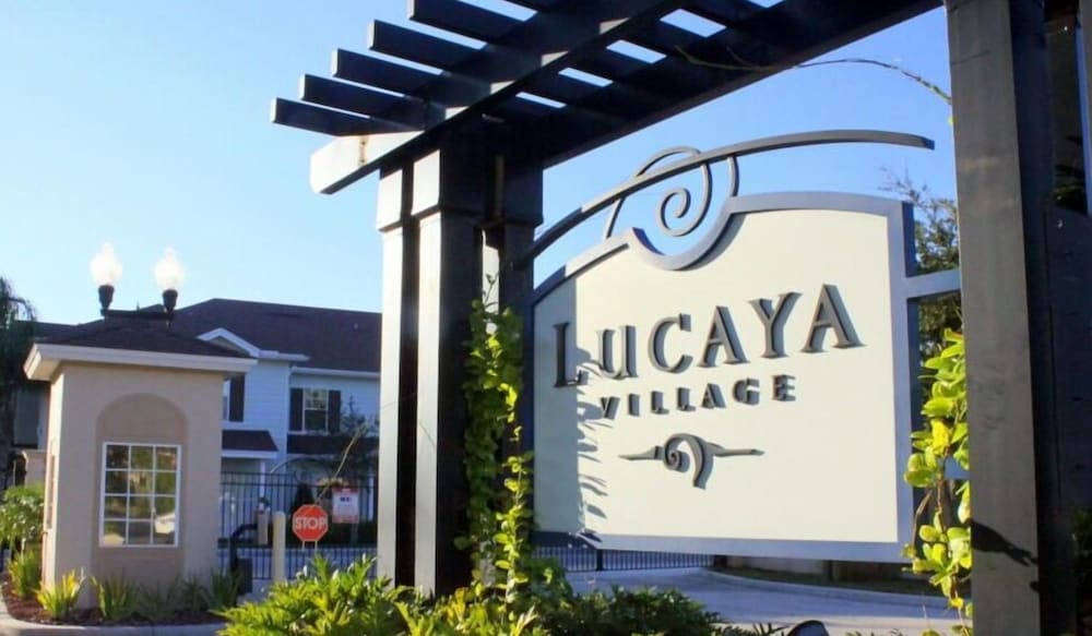 Lucaya 4 Bedrooms 3 Baths Townhome With Starwars Bedroom! view 4