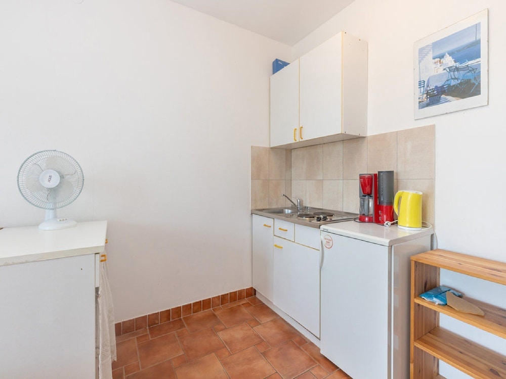 Apartments Ilija Njavro