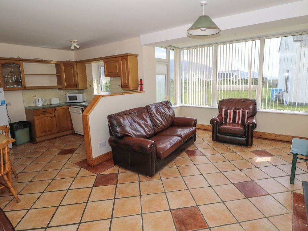No.5 Beach Cottages