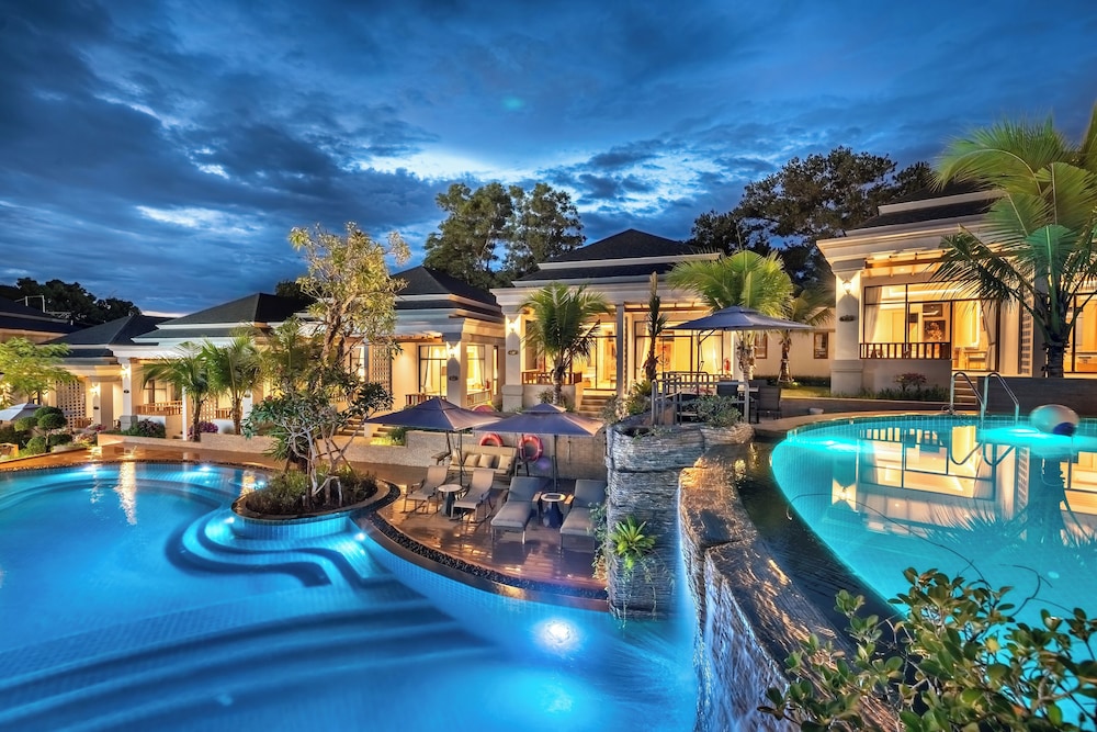 A.Z. Sunrise Resort & Fitness Club