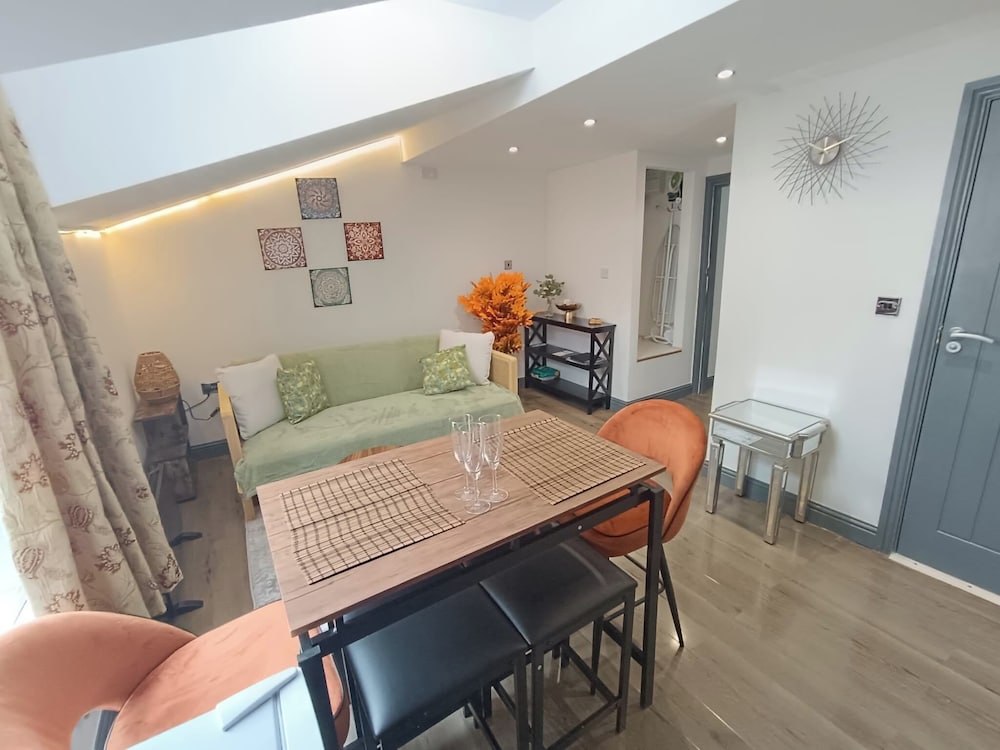 Charming Apartment in Chester City Centre