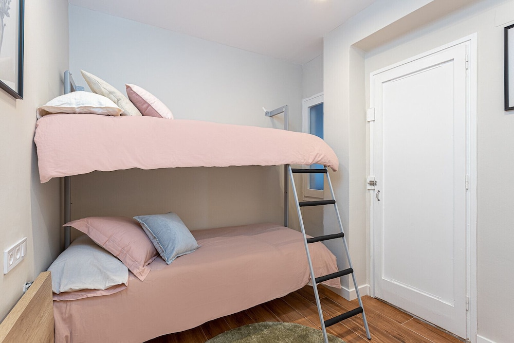 Sant Marti Apartment By Olala Homes
