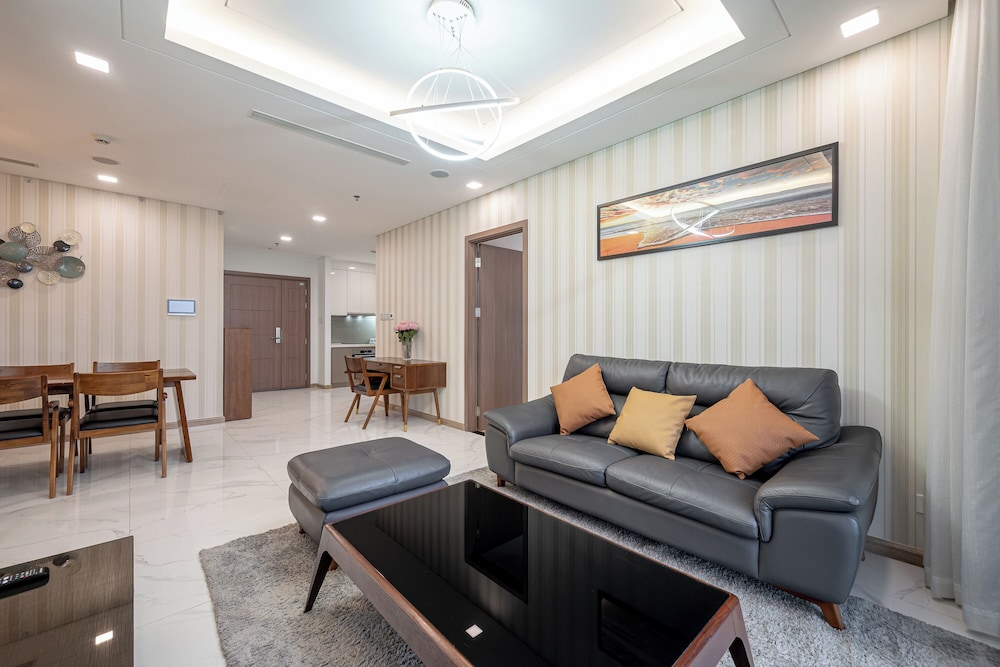 Landmark 81 & Vinhomes - ZEN Saigon Citypoint.