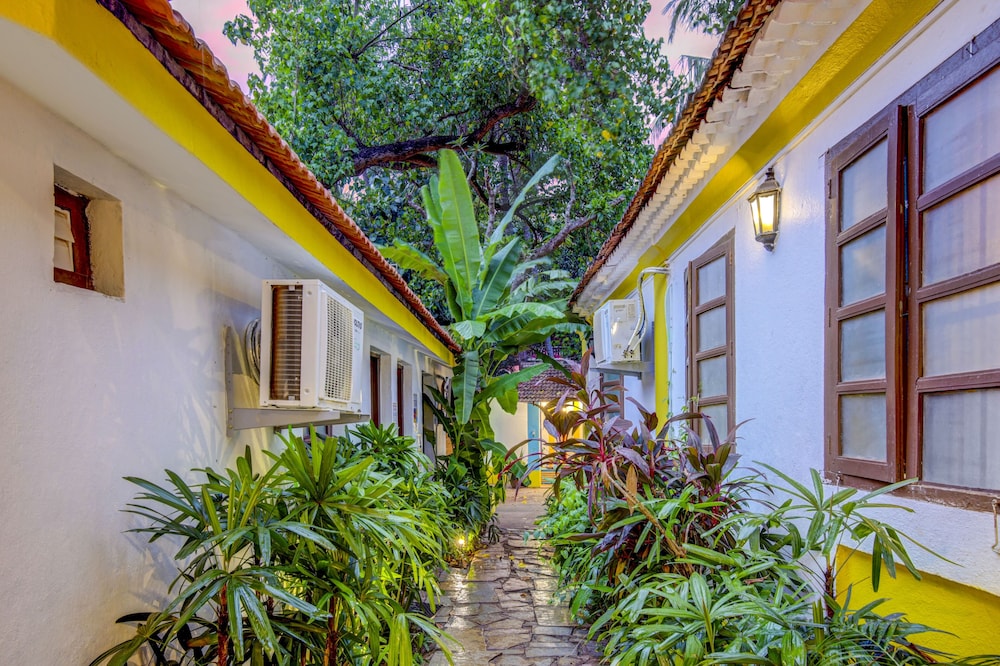 goSTOPS Lite Goa, Calangute