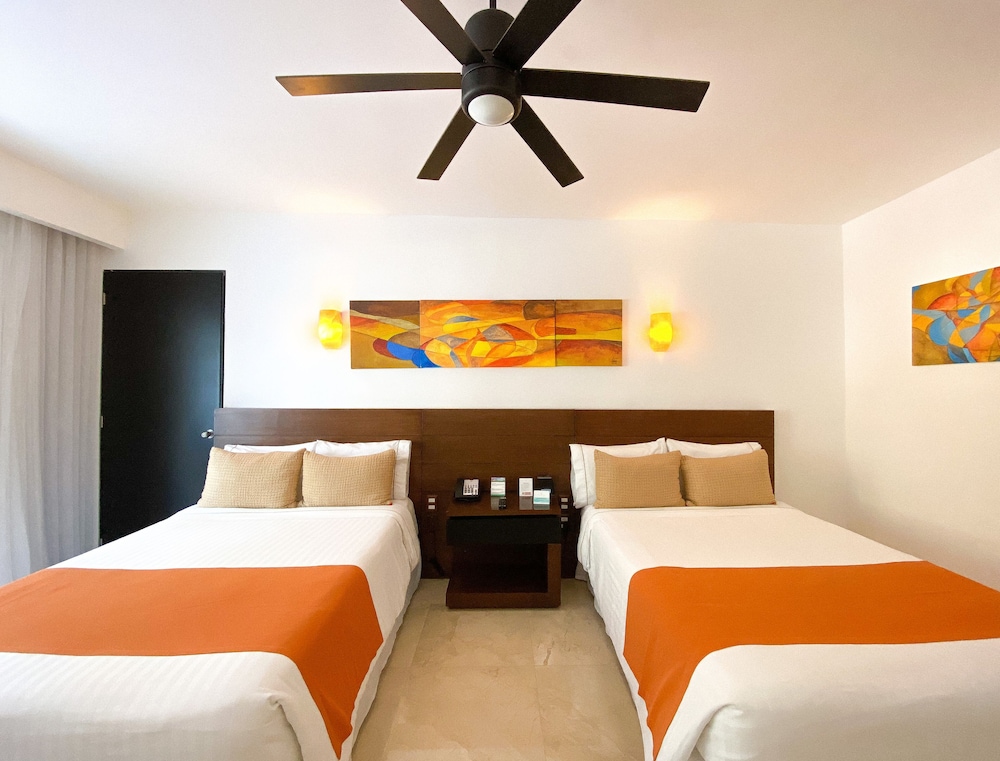 Flamingo Cancun All Inclusive 14
