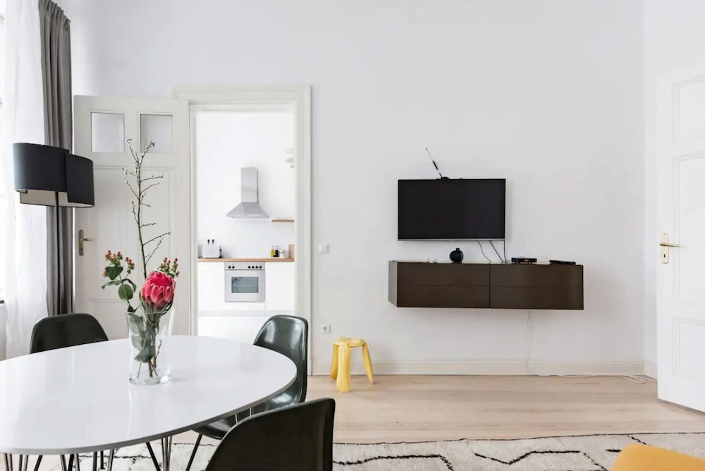 Top Luxury Space Spree Mitte Berlin