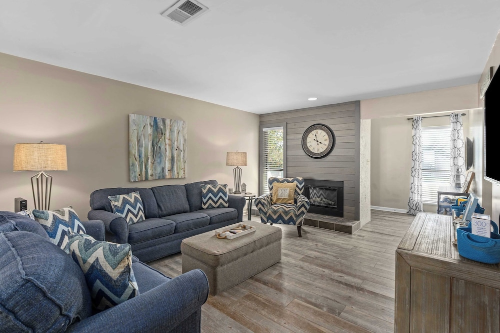 Stylish Panama City Home w/ Pool, Tiki Bar, & Walkable Beach Access