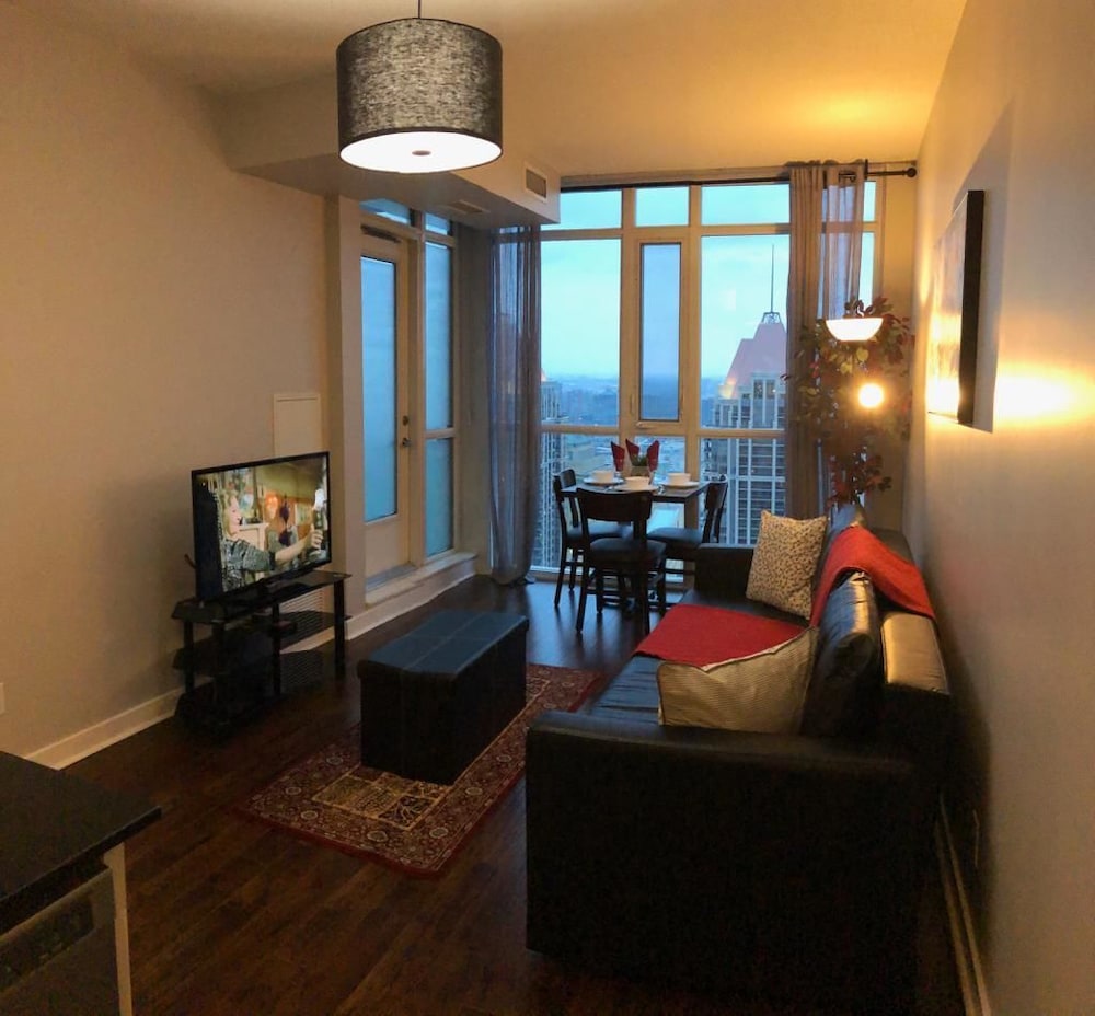 Galaxy Suites Square One Unit 3201 - Image 1
